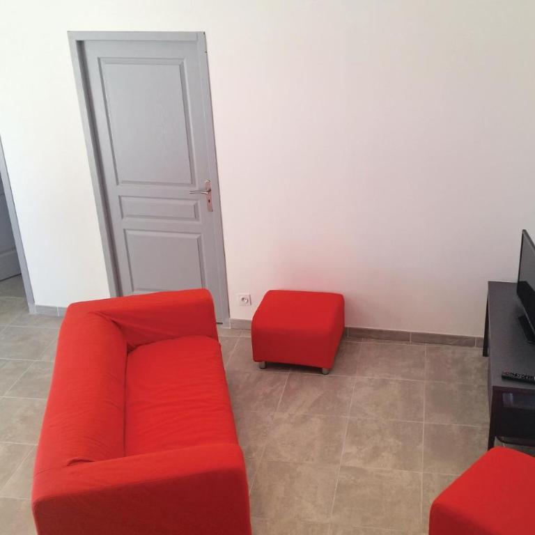 Pet Friendly Home In Narbonne With Sauna - Two-Bedroom Holiday Home - 3