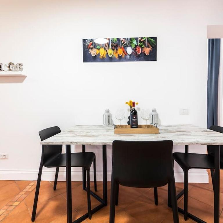 Domus Marina Vacanze Romane-Colosseo - Appartamento con 3 Camere da Letto - 31