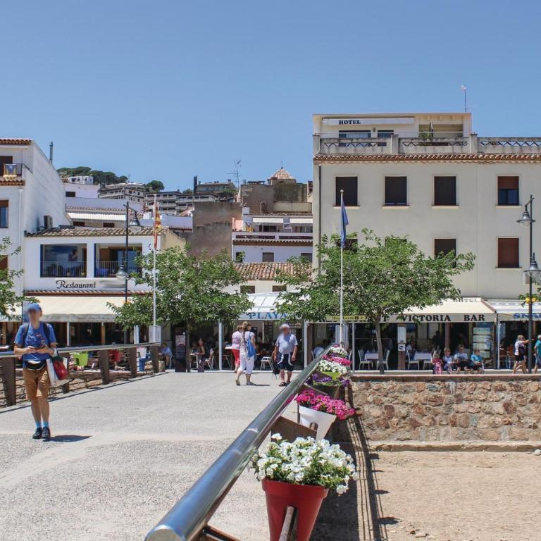 Pet Friendly Apartment In Tossa De Mar - Apartamento de 2 dormitorios - 18