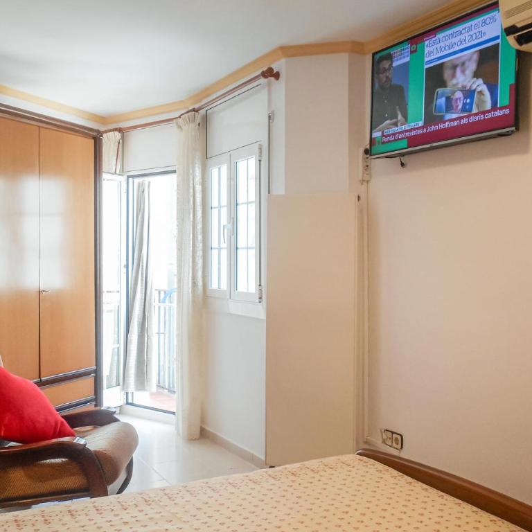 Pet Friendly Apartment In Tossa De Mar - Apartamento de 2 dormitorios - 5