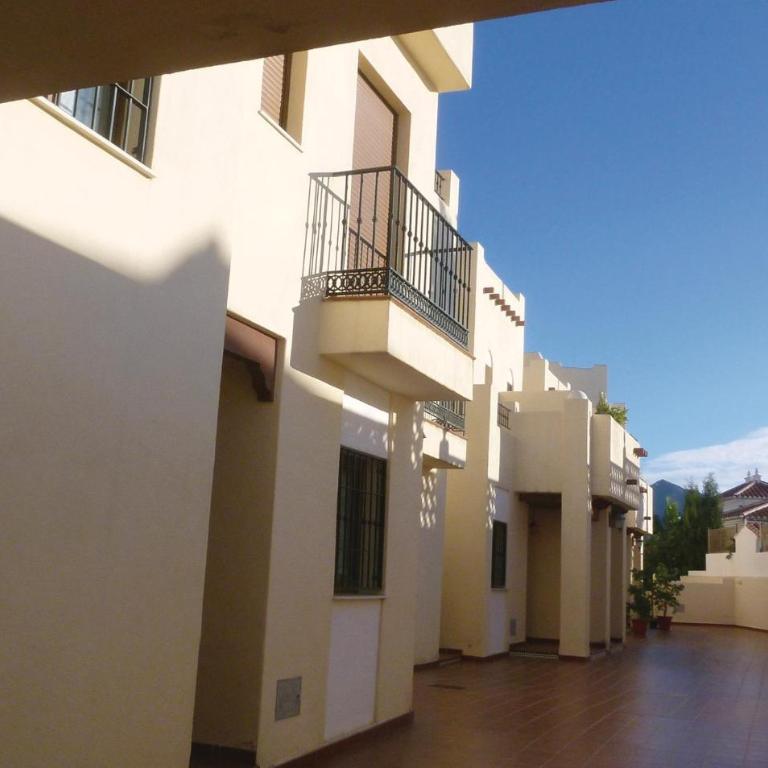 Cozy Home In Nerja With Wifi - Casa de vacaciones de 2 dormitorios - 6