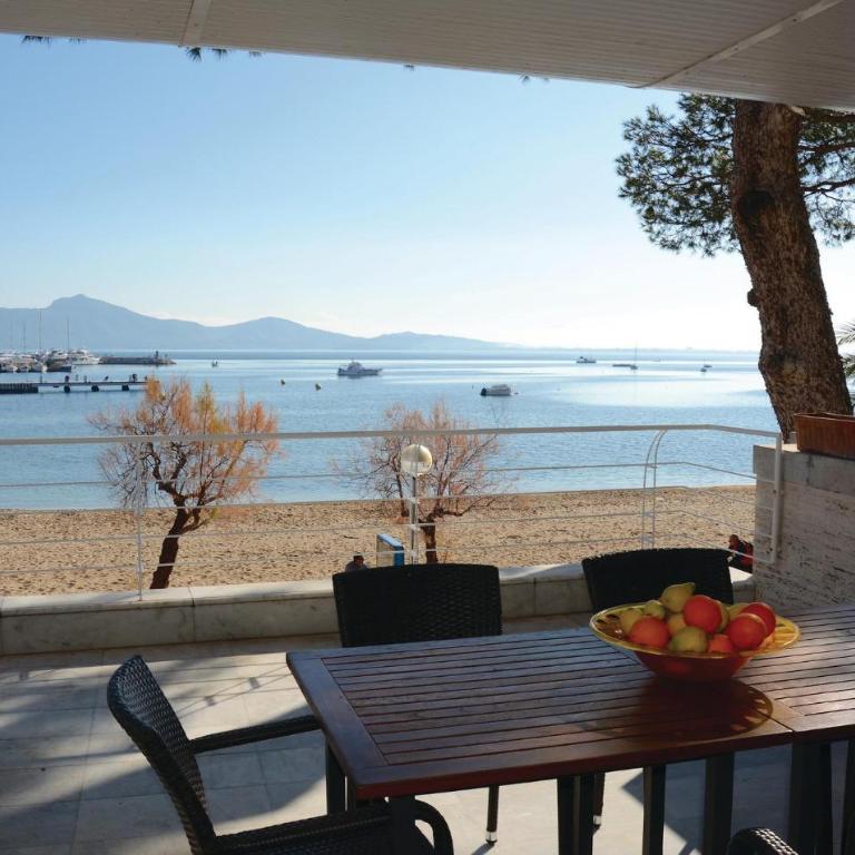 Awesome Apartment In Port De Pollença - Apartamento de 3 dormitorios - 5
