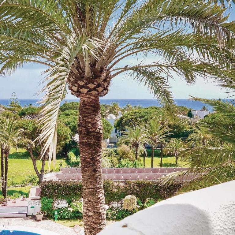 Lovely Apartment In Marbella With Swimming Pool - Apartamento de 1 dormitorio - 5