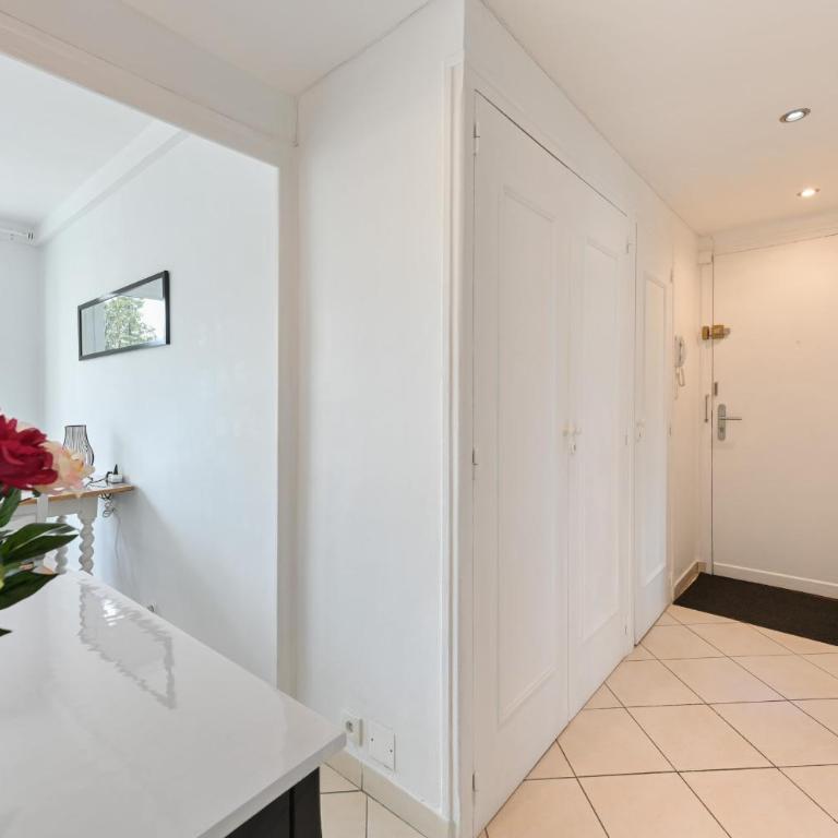 Le Boileau - Apartment for 4 people parking and balcony CLOSE to the Lake - Apartamento - 16