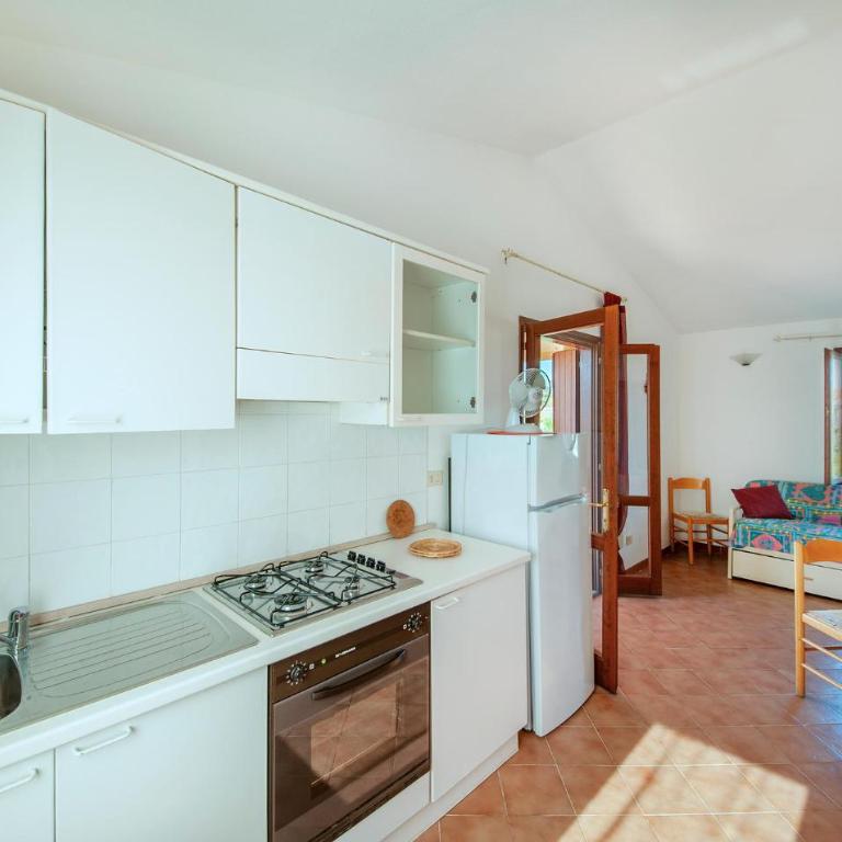 2 Bedroom Amazing Apartment In San Teodoro Ot - Appartamento con 2 Camere da Letto - 10