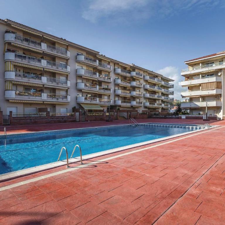 Beautiful Apartment In Blanes With Wifi - Apartamento de 1 dormitorio - 5