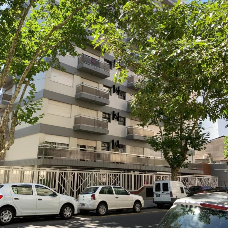 Monoambiente con cochera. Excelente ubicación. - Apartamento de 1 dormitorio - 8