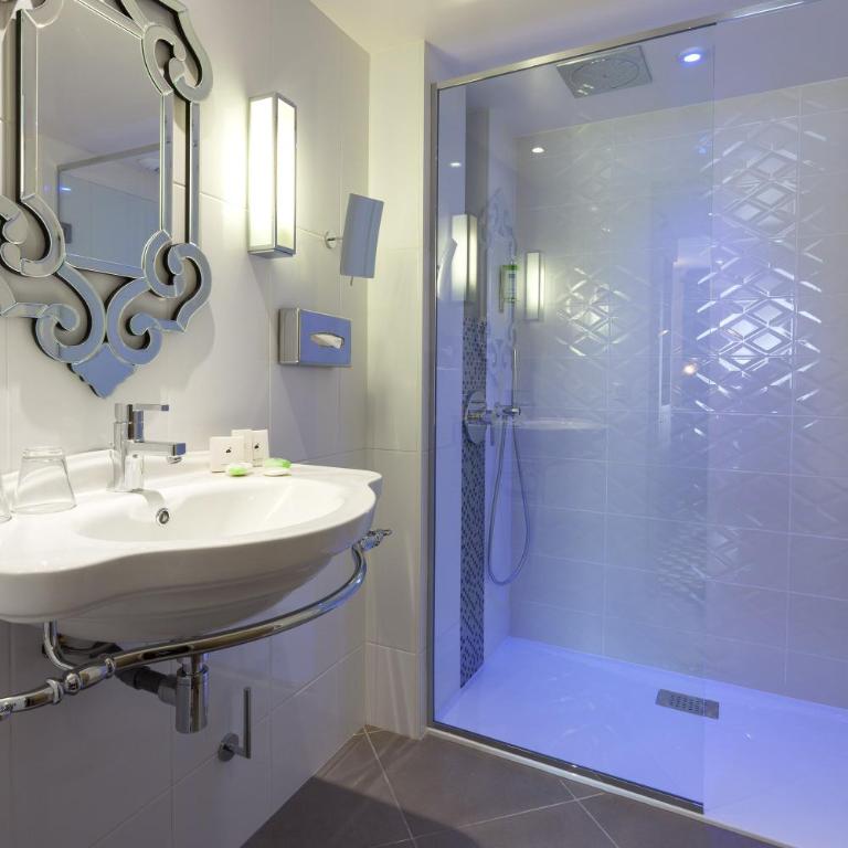 Hotel Phileas Lazare & Spa - Opera - Deux Chambres Doubles communicantes (4 Adultes) - 2