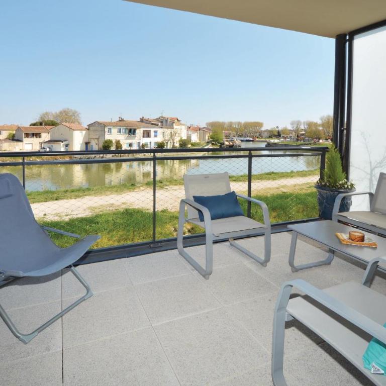 1 Bedroom Lovely Apartment In Aigues-Mortes - Apartment - 5
