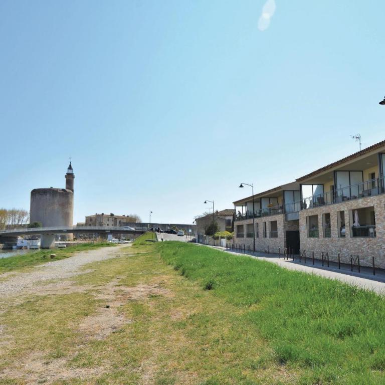 1 Bedroom Lovely Apartment In Aigues-Mortes - Apartment - 2