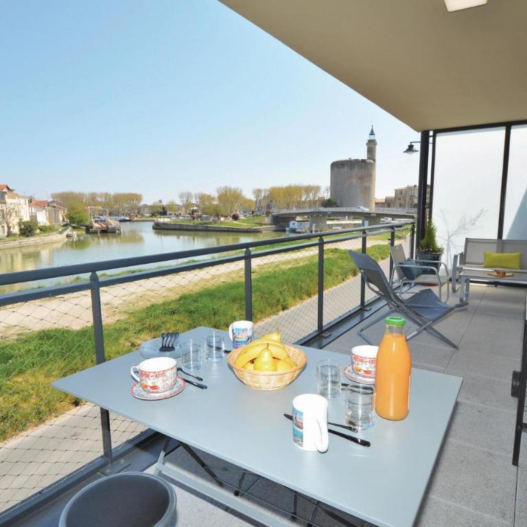 1 Bedroom Lovely Apartment In Aigues-Mortes - Apartment - 9