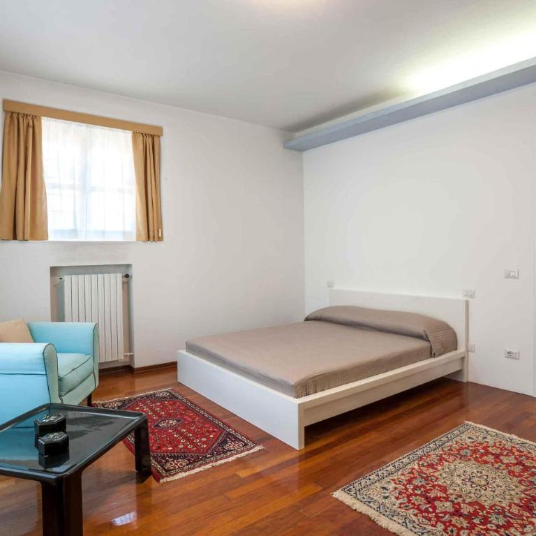 6 Bedroom Nice Home In Rimini - Casa Vacanza con 6 Camere da Letto - 24