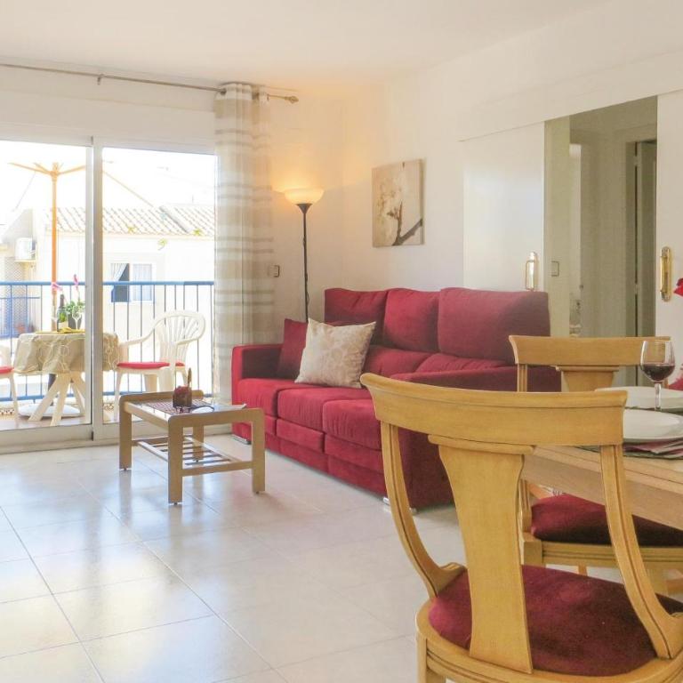 Beautiful Apartment In Torrevieja - Apartamento de 2 dormitorios - 2
