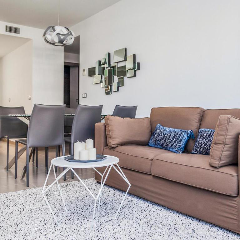 Lovely Apartment In Los Arenales Del Sol - Two-Bedroom Apartment - 3