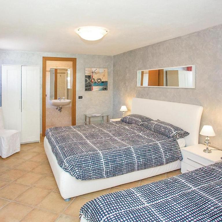 Residence Le Rose - Appartamento con 2 Camere da Letto - 5
