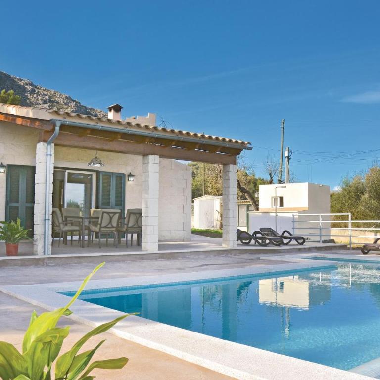 Awesome Home In Puerto De Alcudia - Casa Vacacional de 3 dormitorios - 17