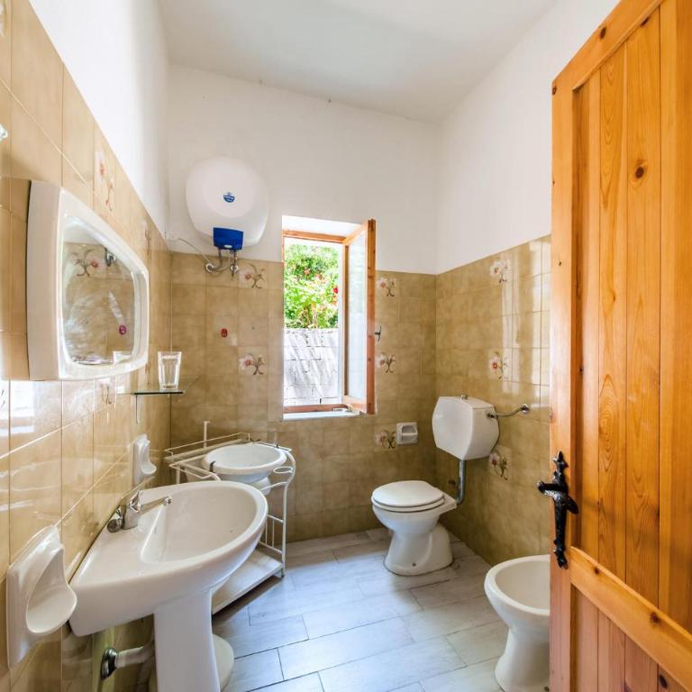2 Bedroom Nice Home In Castelsardo - Two-Bedroom Holiday Home - 23