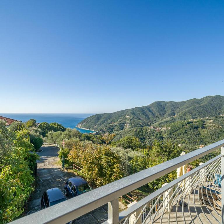 Gorgeous Home In Moneglia With Wifi - Casa Vacanze con 4 Camere da Letto - 2