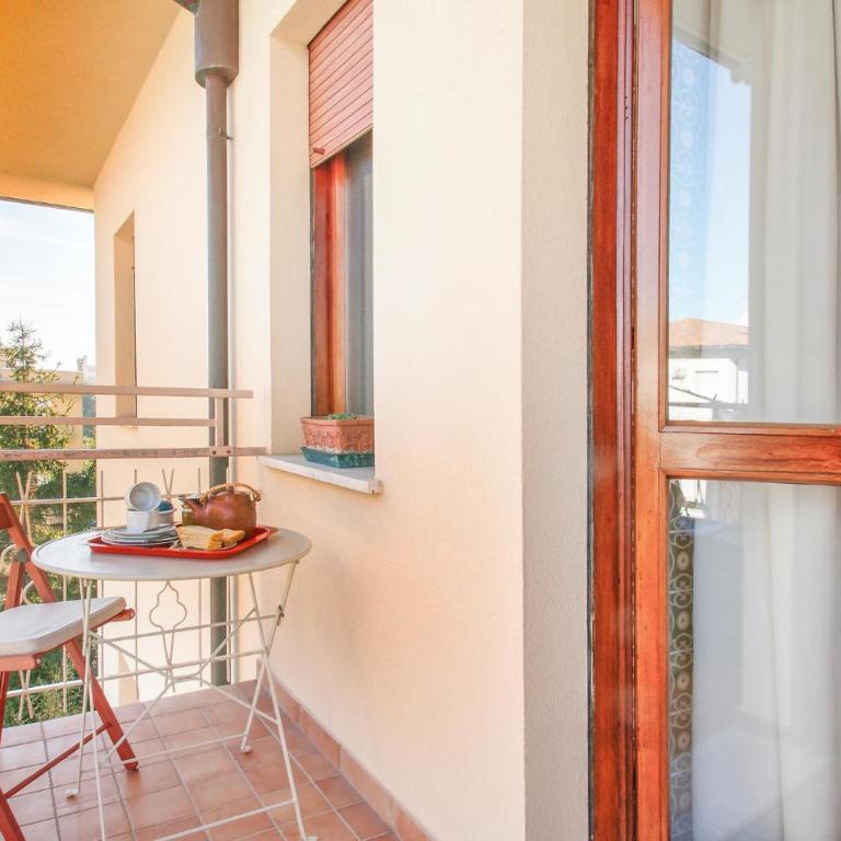 Lovely Apartment In Rimini With Kitchen - Appartamento con 2 Camere da Letto - 13