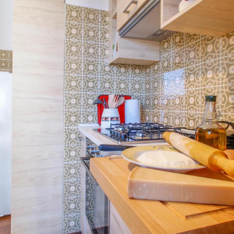Lovely Apartment In Rimini With Kitchen - Appartamento con 2 Camere da Letto - 12