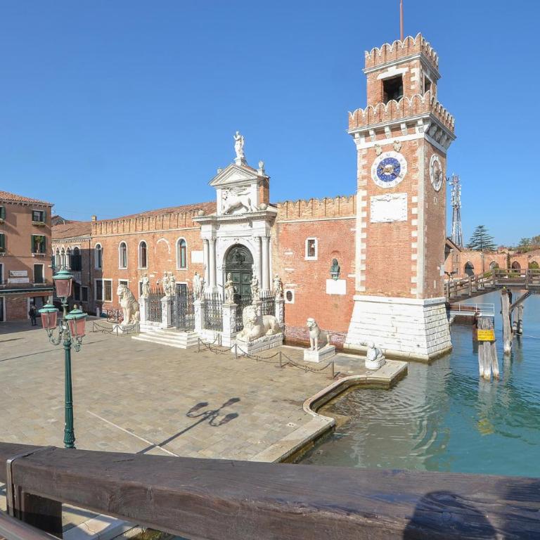 Gorgeous Apartment In Venezia With Wifi - Two-Bedroom Apartment - 24
