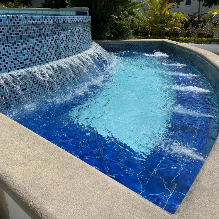 Exclusivo departamento frente al mar en Same, Casa Blanca - Three-Bedroom Apartment - 6