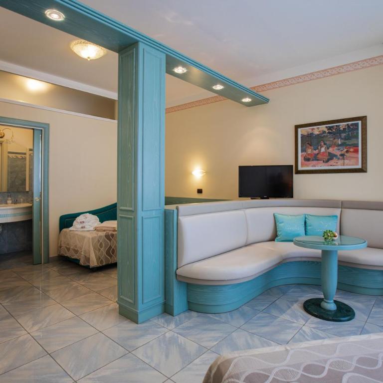 Hotel Excelsior - Junior Suite con Vista Mare - 4