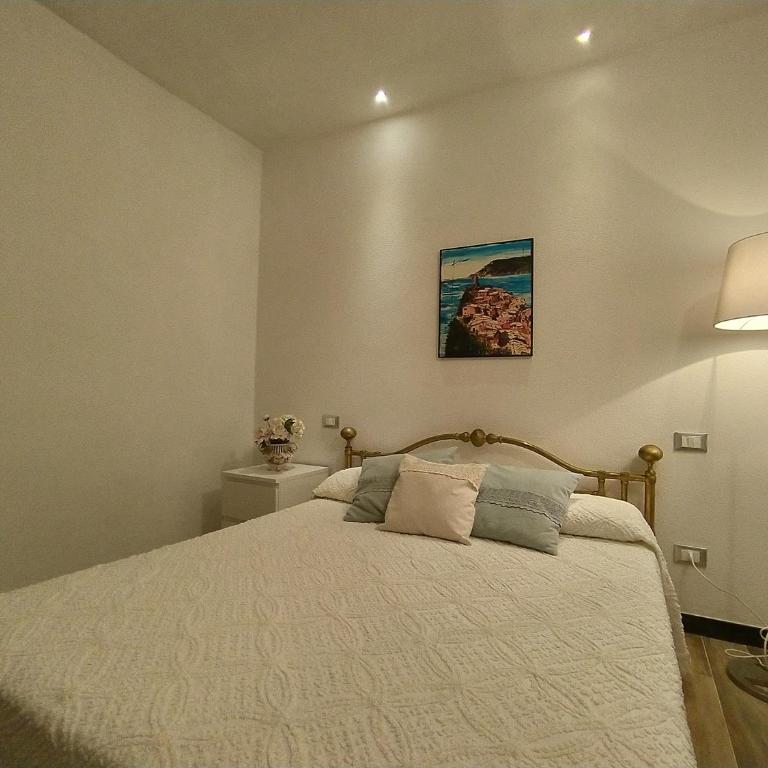 Rosanna House - Appartamento con Vista Mare - 15