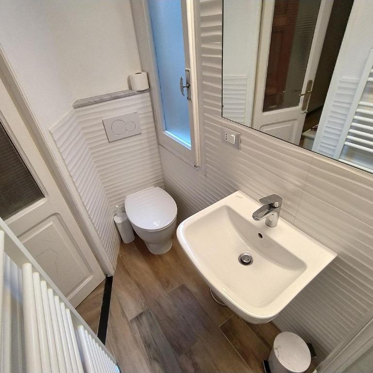 Rosanna House - Appartamento con Vista Mare - 13