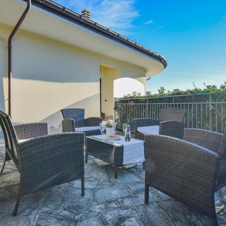 Beautiful Apartment In Moneglia - Appartamento con 2 Camere da Letto - 7