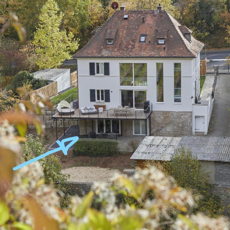 Ferienwohnung stadtnah mit Weinbergblick - Studio mit Gartenblick - 2