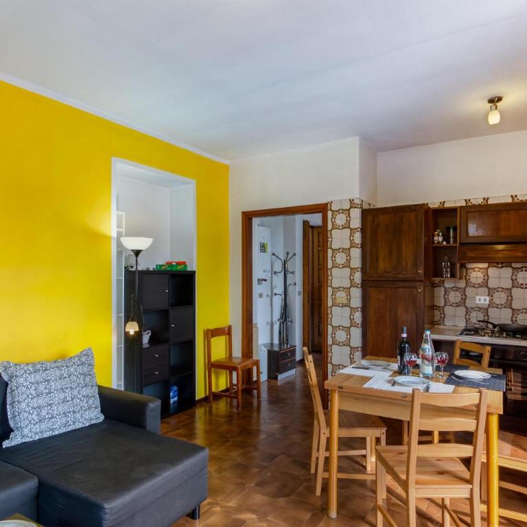 Appartamento Romano - Appartamento con 2 Camere da Letto, Balcone e Vista mare - 10