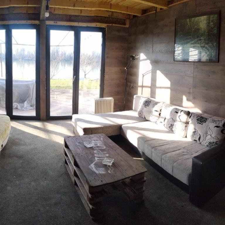 Top Chill party kucice apartmani - Apartman sa 1 Spavaćom Sobom - 2