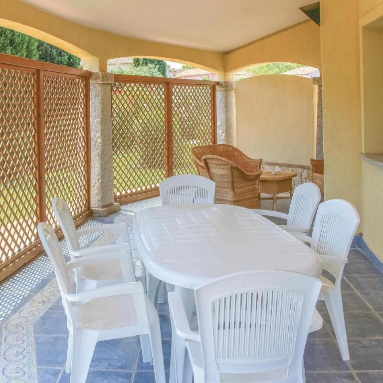 Rei Sole Uni 6 Pool - Three-Bedroom Vacation Home - 9