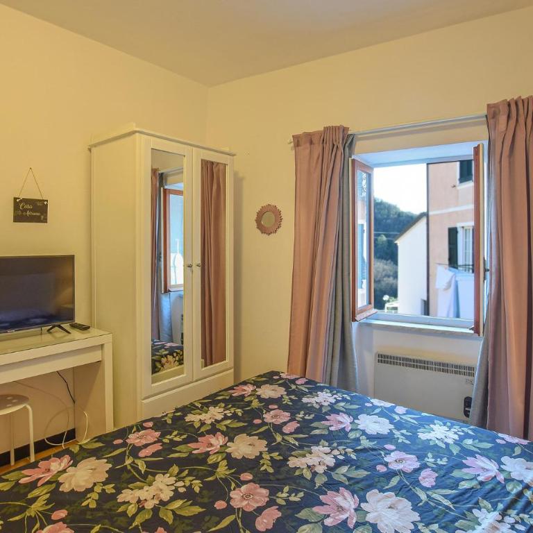 1 Bedroom Lovely Apartment In Moneglia - One-Bedroom Apartment - 12