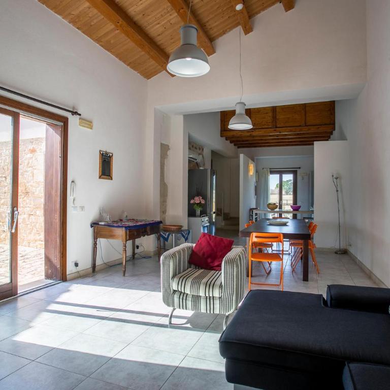 Pet Friendly Home In Ragusa - Casa Vacanza con 6 Camere da Letto - 17