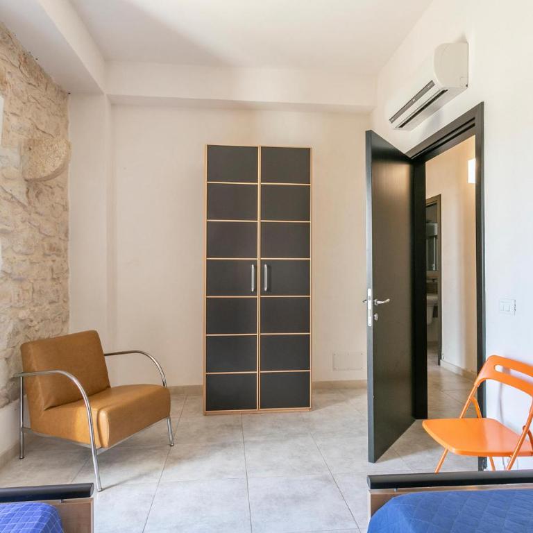 Pet Friendly Home In Ragusa - Casa Vacanza con 6 Camere da Letto - 27