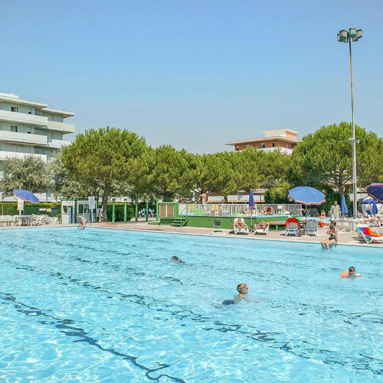 1 Bedroom Awesome Apartment In Bibione - One-Bedroom Apartment - 11