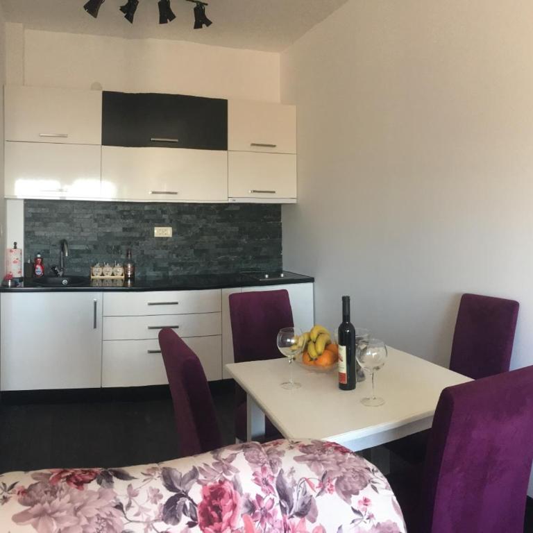Apartman Lilly - One-Bedroom Apartment - 10