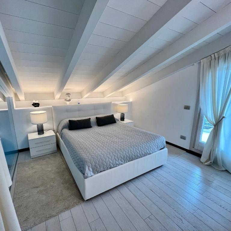 PAGANINI suites and apartments - Suite con Vista Lago - 7