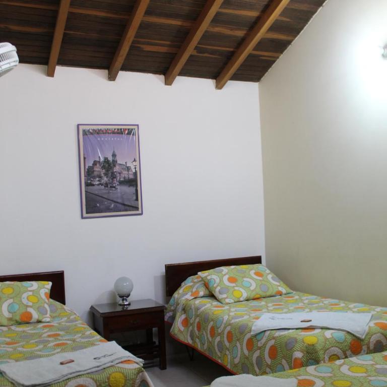 Hostal Isla Señorial - Habitación Triple Clásica - 2