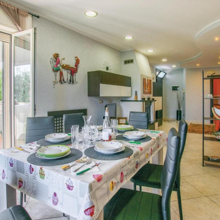 3 Bedroom Nice Apartment In Bari - Appartamento con 3 Camere da Letto - 7