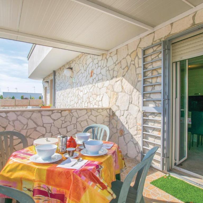 3 Bedroom Nice Apartment In Bari - Appartamento con 3 Camere da Letto - 12