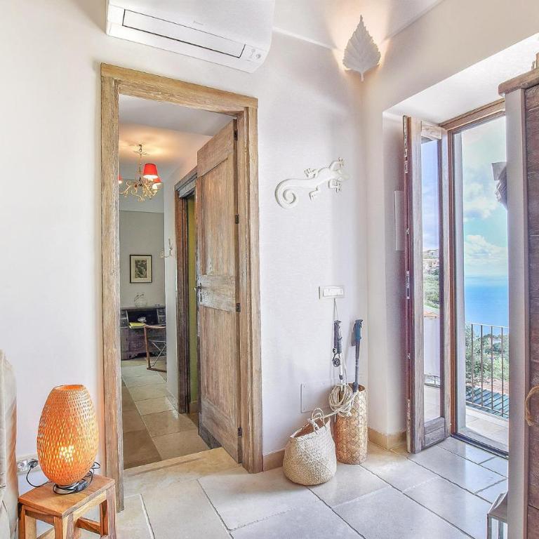 Cozy Apartment In Massa Lubrense - Appartamento con 1 Camera da Letto - 14