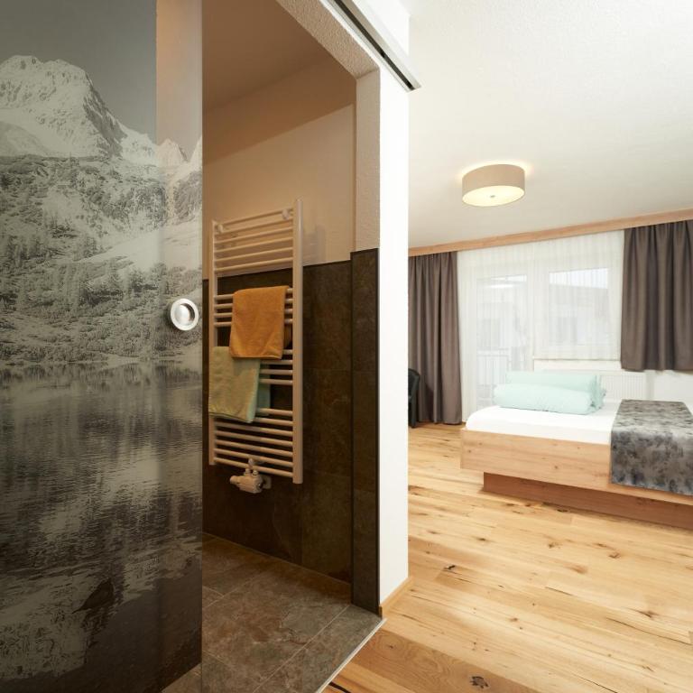 Apart Sunnhäusl - Doppelzimmer mit Balkon - 3