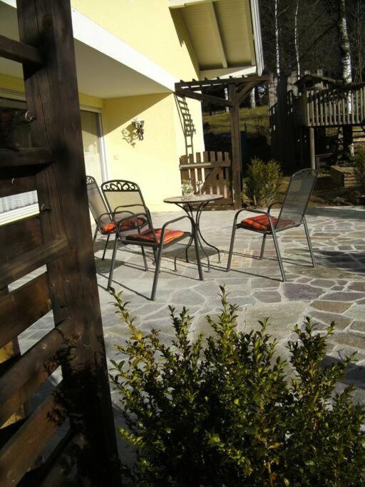 Großes Ferienhaus in ruhiger Lage - WLAN b. 9 Per. - Haus mit 4 Schlafzimmern - 3