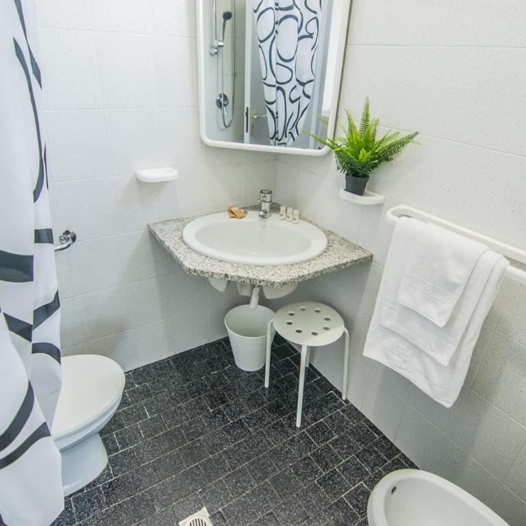 Residence Hotel Mizar - Camera Quadrupla con Accesso Disabili - 4