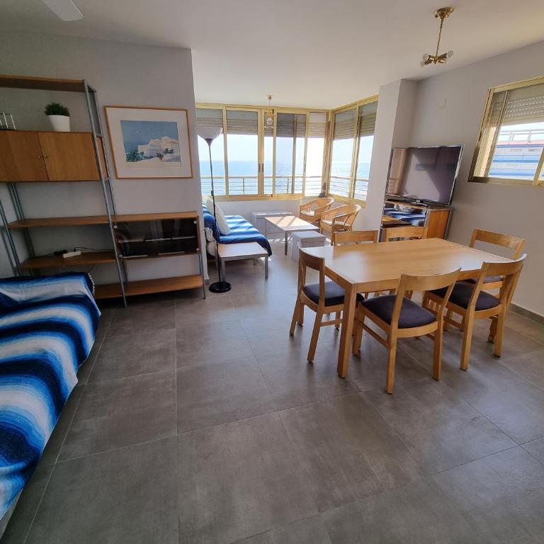 Torre Edinso (1ª linea Playa Muchavista) - Apartamento con vistas al mar - 4