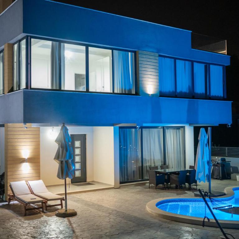Luxury Scandinavian - Villa Montenegro - Vila - 5