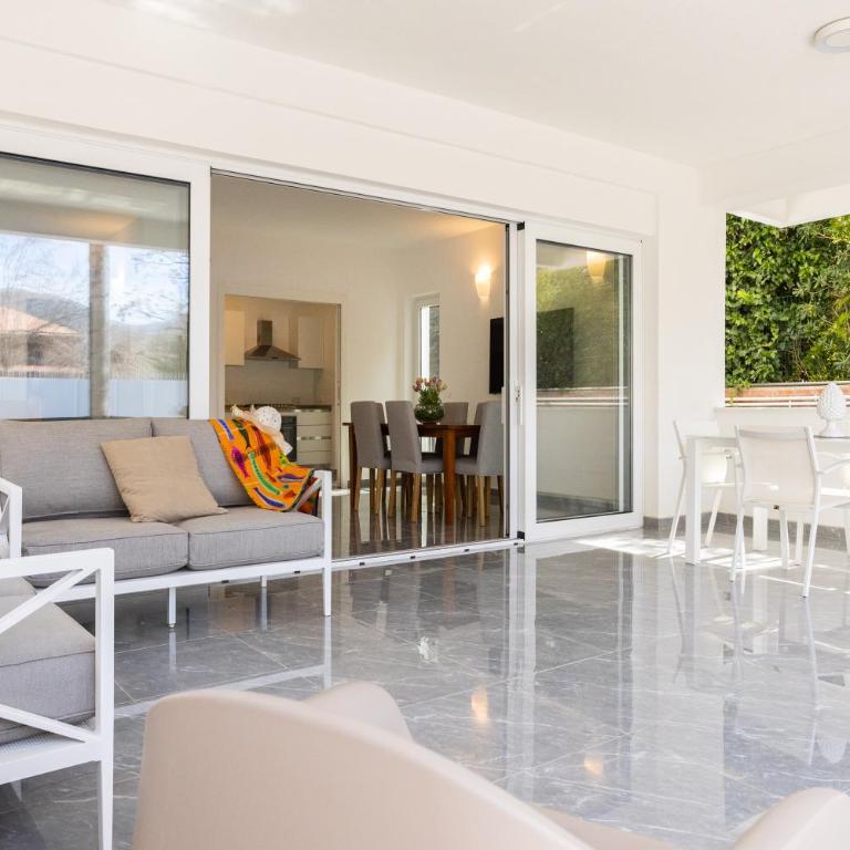 Cube 67 - Garden - Two-Bedroom Apartment - 9